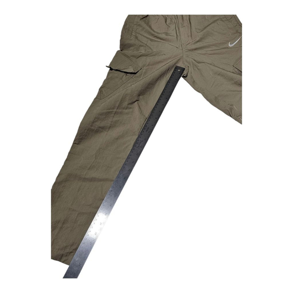 Nike Kids Lightweight Cargo Pants Large Khaki Stretch Waist - Picture 7 of 9